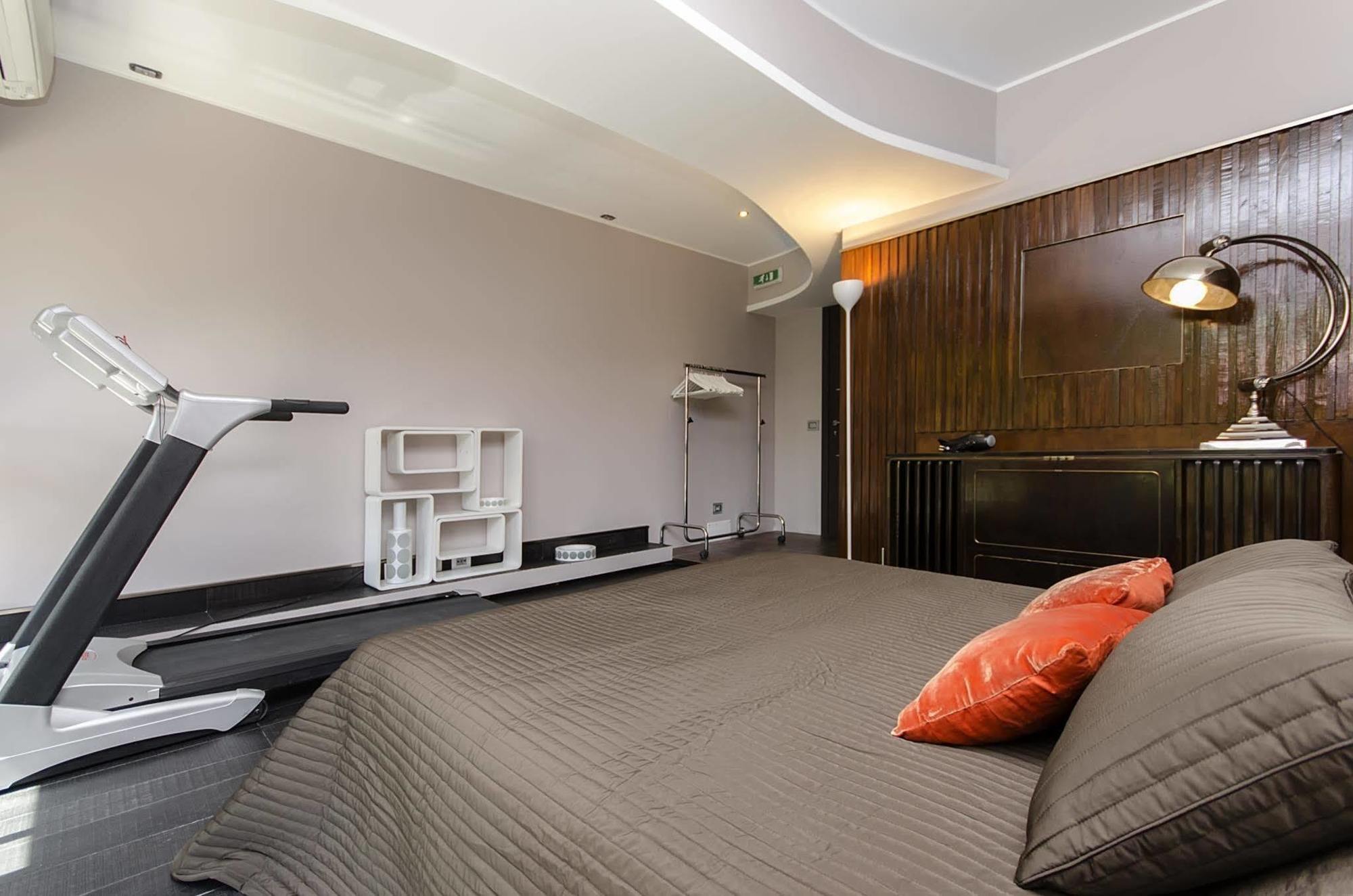 A14 Business Suite Sesto San Giovanni Exterior photo